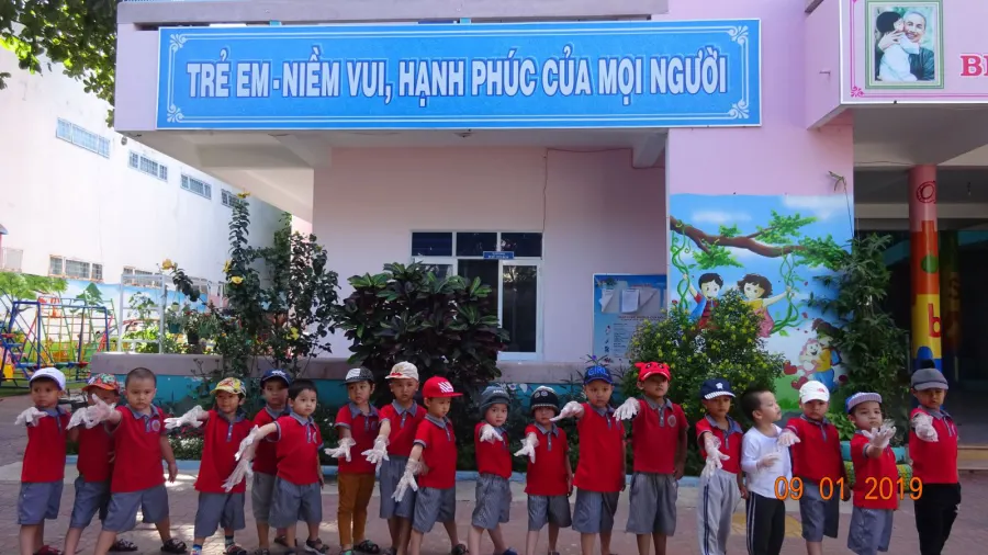Trường mầm non Hoa Phượng