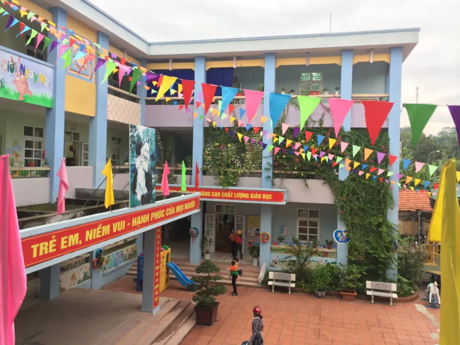 Mầm non Việt Hưng