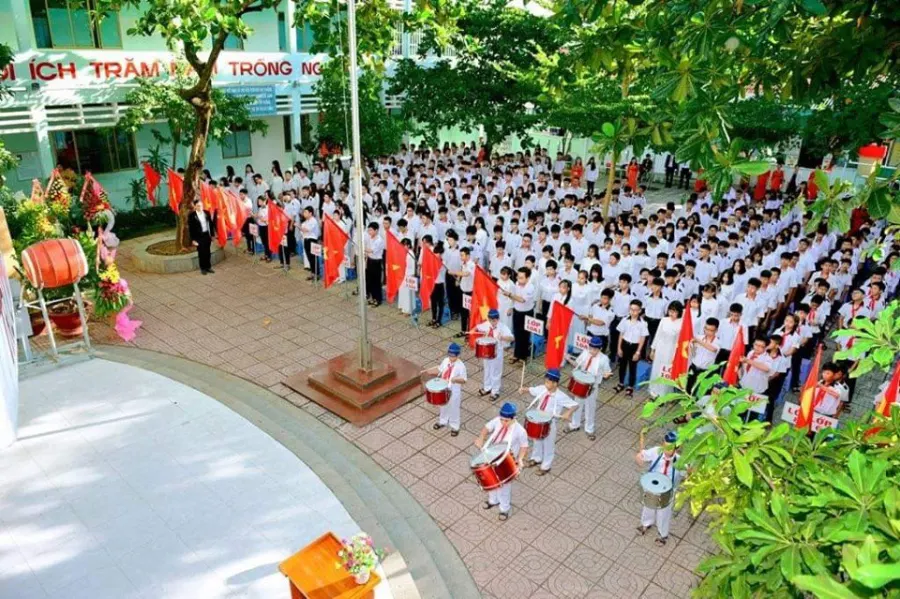 Trường TH, THCS, THPT Nguyễn Thị Minh Khai