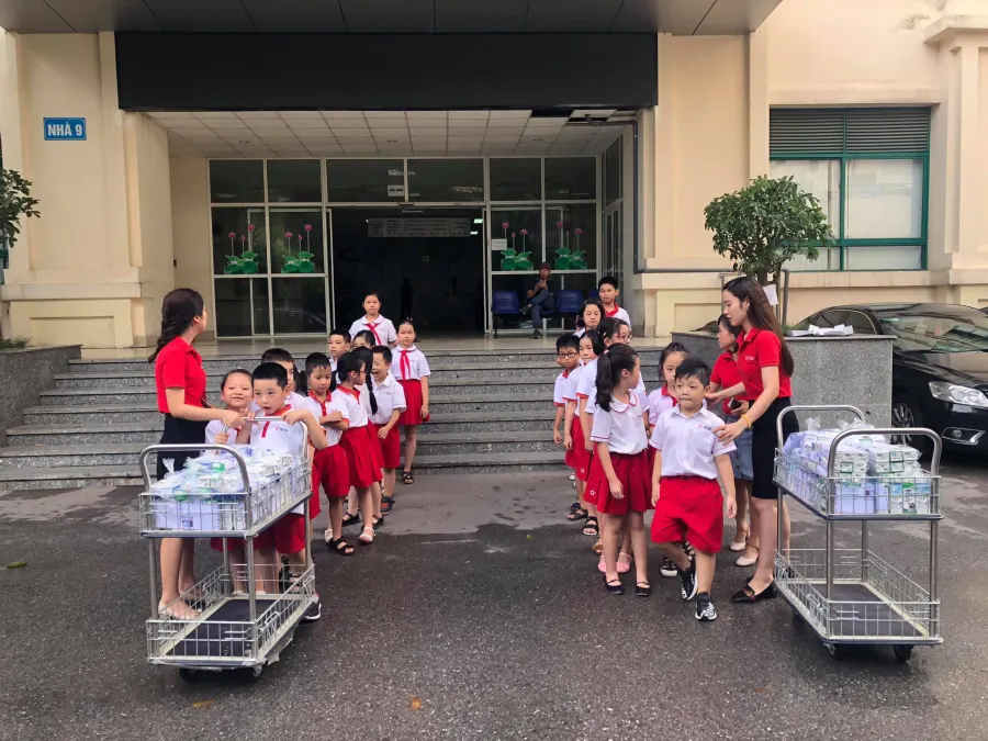 Trường tiểu học Vietkids