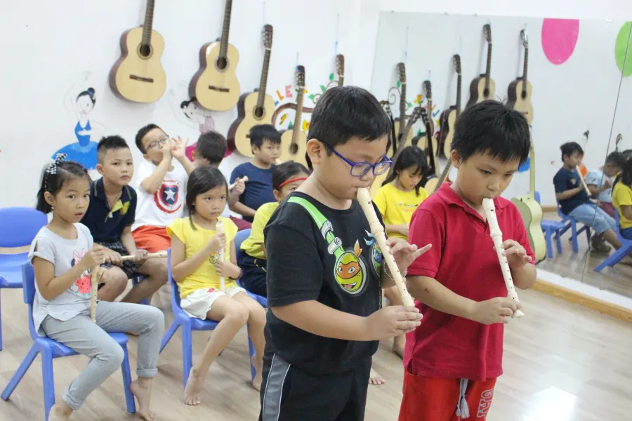 Trường Tiểu học - THCS Tuệ Đức - Bình Khánh