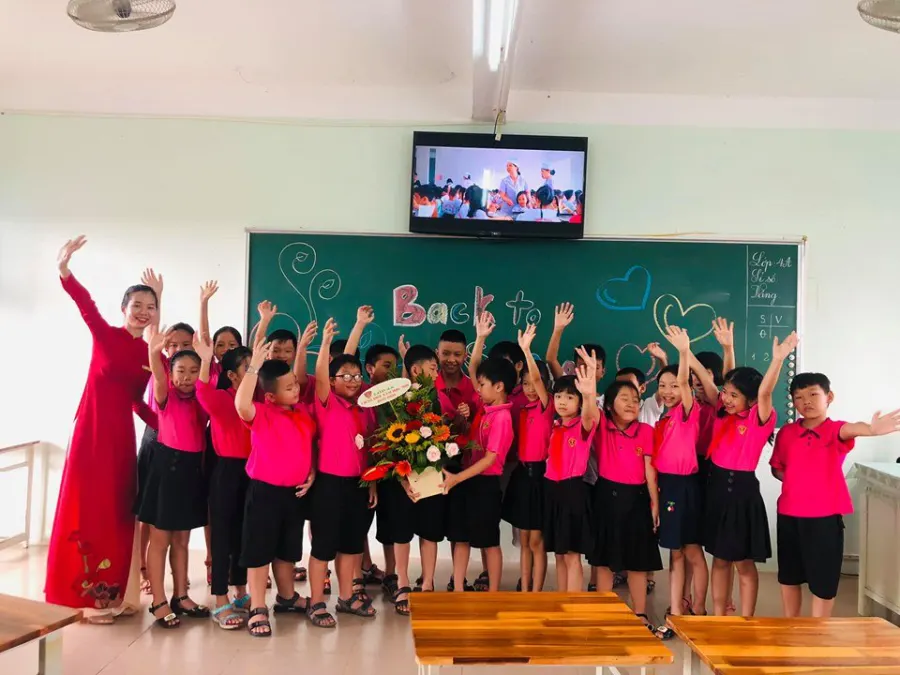 Trường tiểu Học, THCS & THPT Trưng Vương