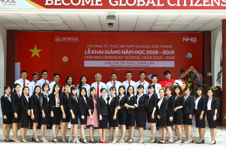 Trường tiểu học hội nhập quốc tế iSchool