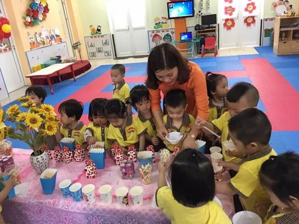 Trường mầm non tuổi hoa