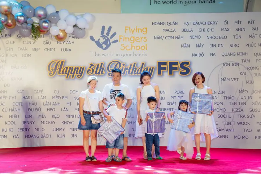 Trường mầm non tư thục Những Ngón Tay Bay (Flying Fingers School - FFS )
