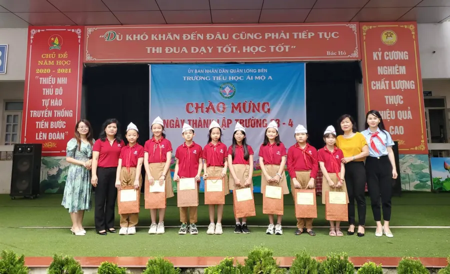 Trường Tiểu học Ái Mộ A