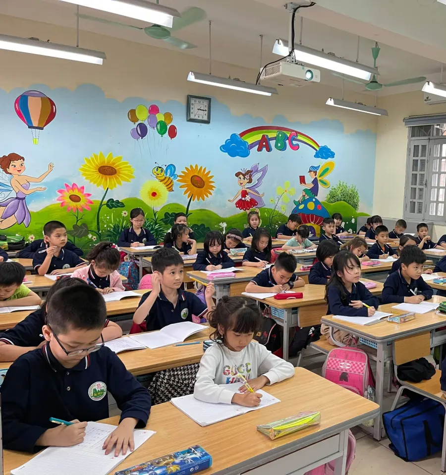 Trường Tiểu học Ái Mộ B