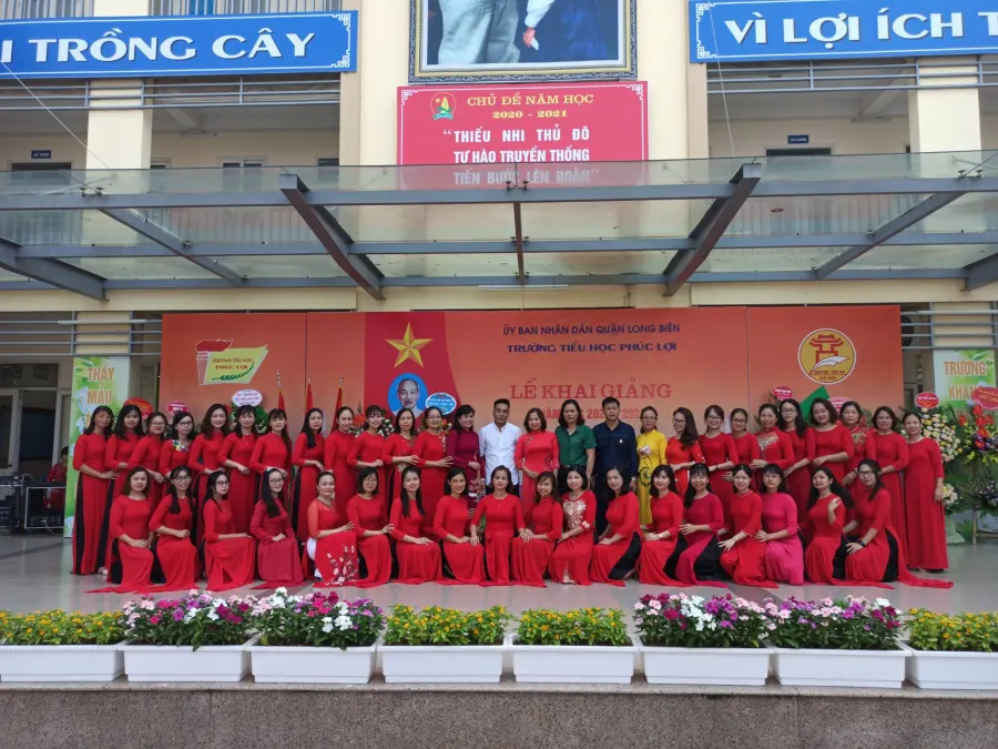 Trường Tiểu học Phúc Lợi