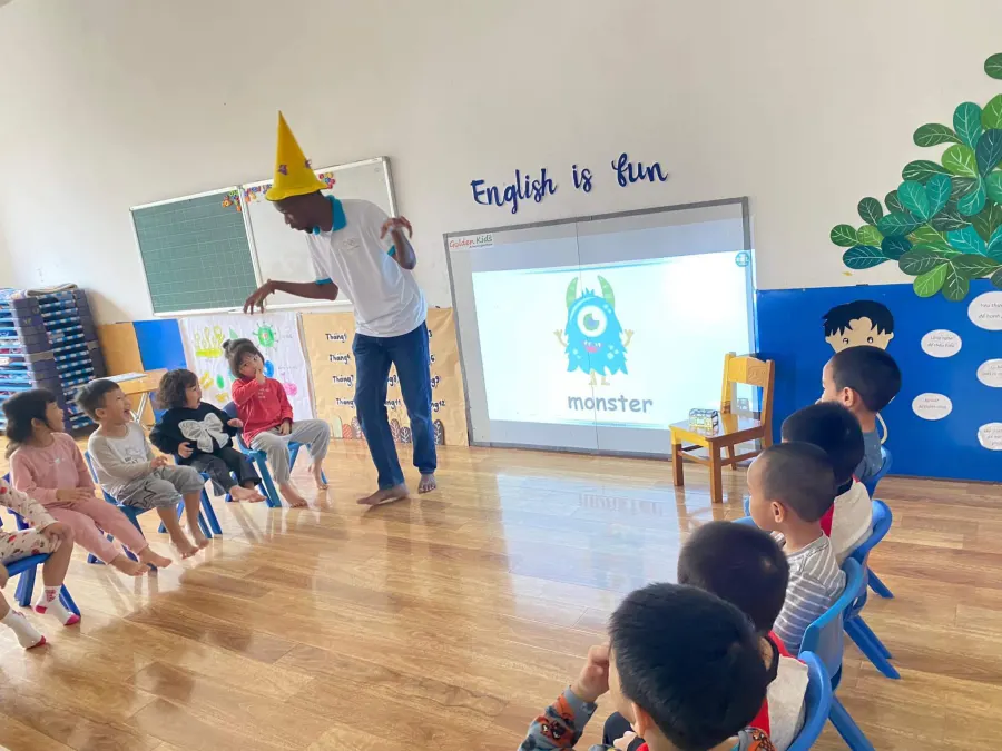 Hệ Thống Trường Mầm Non GoldenKids - Berriver Long Biên
