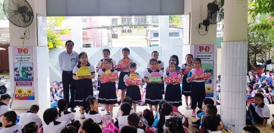 Trường Tiểu học Nguyễn Bá Ngọc
