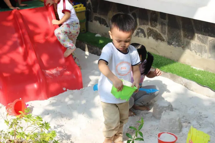 Trường mầm non Song ngữ Happy Bee