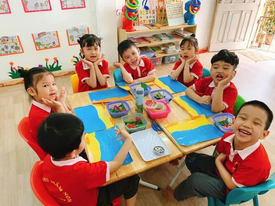 Trường mầm non Thần Đồng Việt