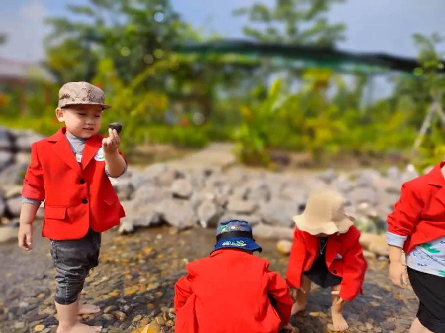 Mầm Non Kids House - Trưng Trắc