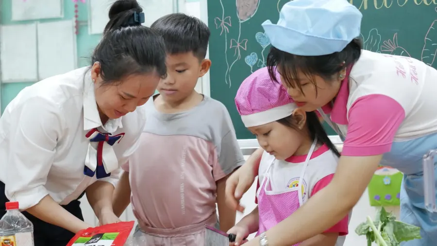 Trường mầm non Sen Hồng