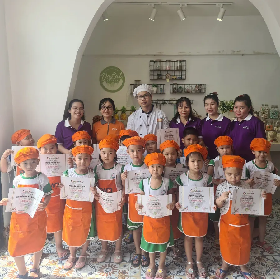 Trường mầm non Hồng Hà