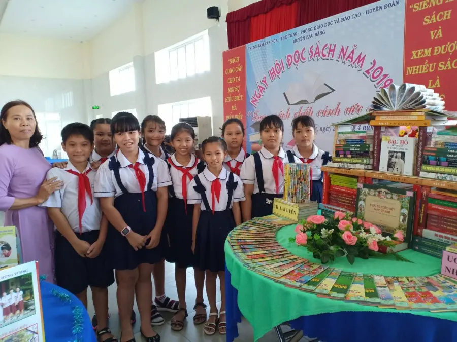 Trường Tiểu Học Lai Uyên