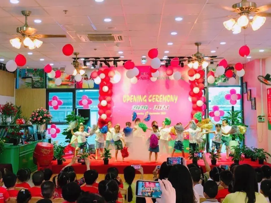 Trường mầm non Song ngữ Anh - Nhật Montessori- Hàm Nghi