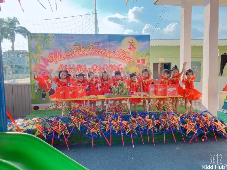 Trường Mầm Non Sen Vàng
