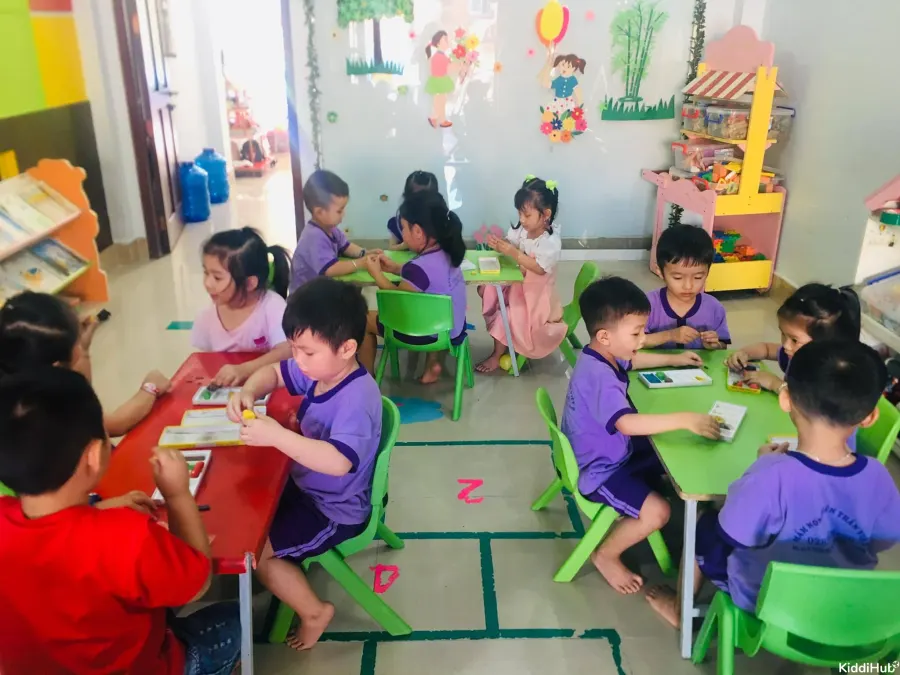 Trường Mầm Non Thiên Thần Việt