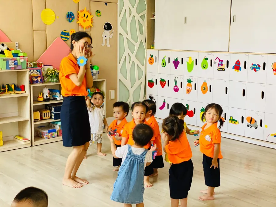Trường Mầm Non Ngôi Nhà Cầu Vồng - Rainbow House