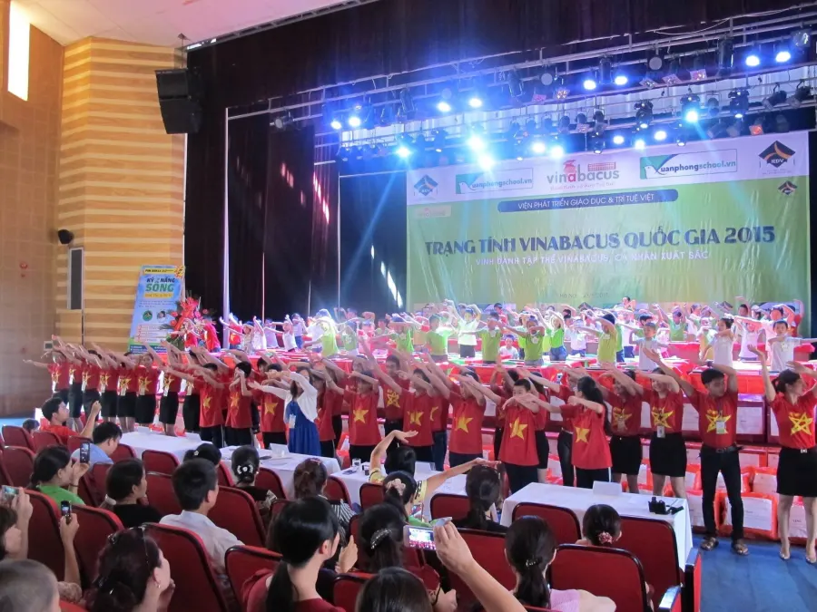 Bàn Tính Thông Minh VinaBacus Viện Giáo dục IEDV