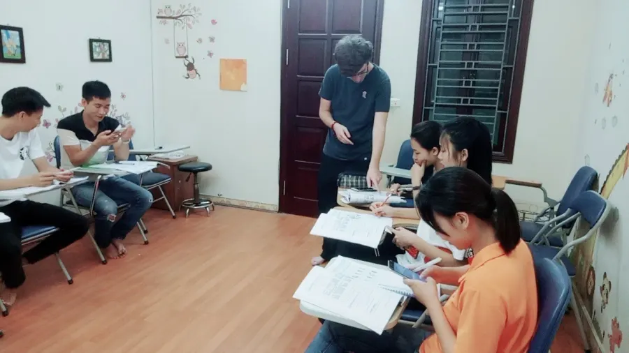 Trung tâm tiếng Anh EFC
