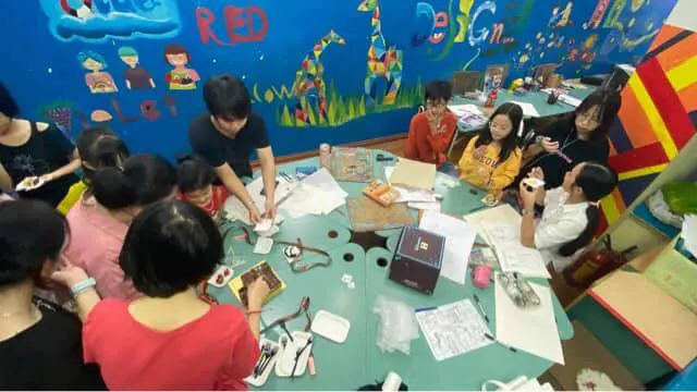 Trung Tâm Mỹ Thuật VitaminArt Academy - Điện Biên Phủ
