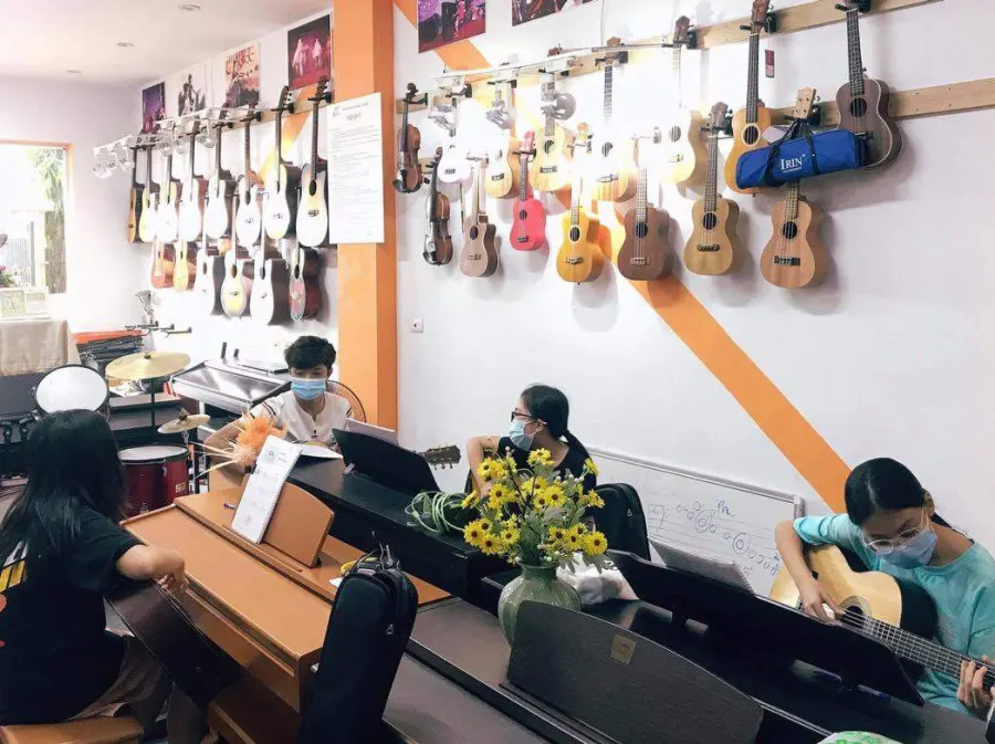 Trung Tâm Âm Nhạc T-Music