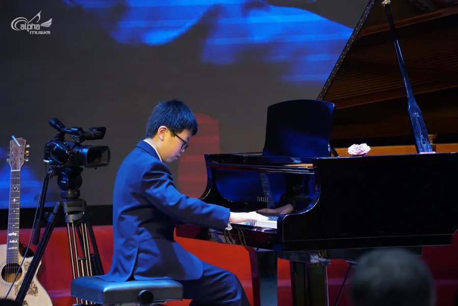 Trung tâm Alpha Music