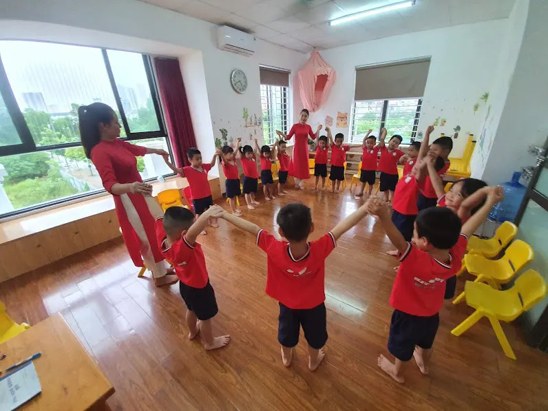 Trường Mầm Non Song Ngữ BeeHome