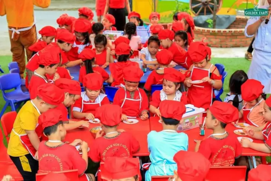 Trường Mầm Non Chồi Xanh - Dĩ An