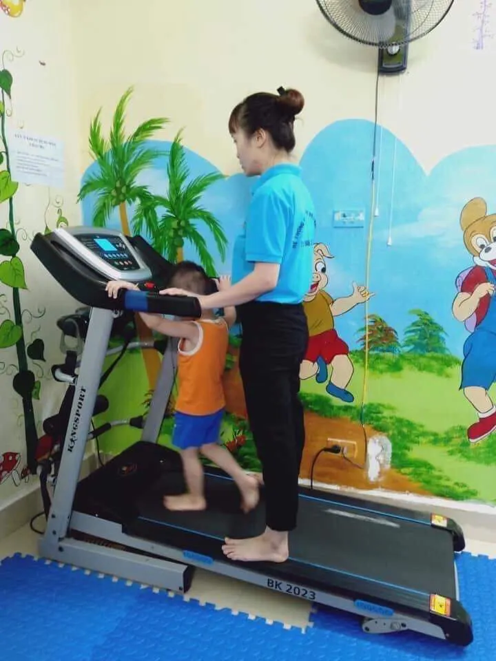 Giáo Dục đặc biệt Mai Hương - Can Thiệp Trẻ Tự Kỷ - Hoàng Liệt