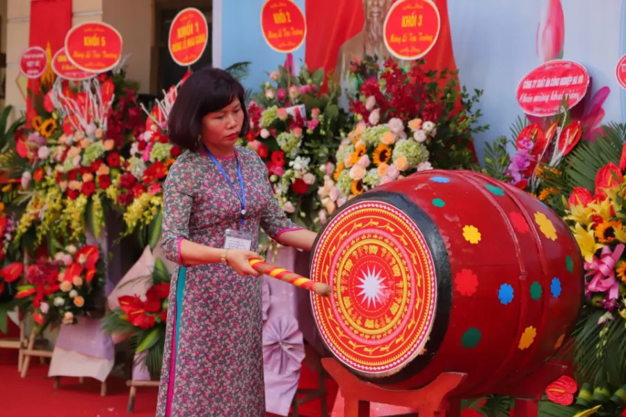 Trường tiểu học Lê Hồng Phong