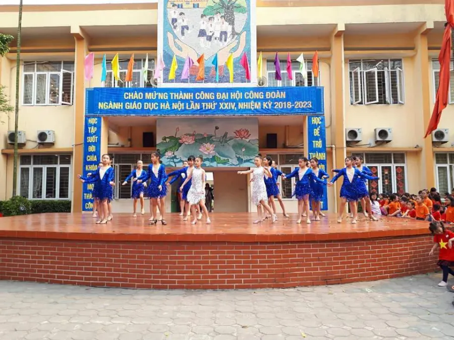 Trường Tiểu Học Nguyễn Đình Chiểu
