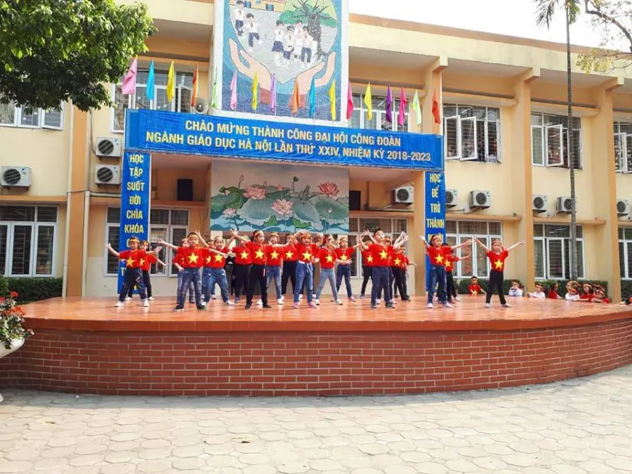 Trường Tiểu Học Nguyễn Đình Chiểu