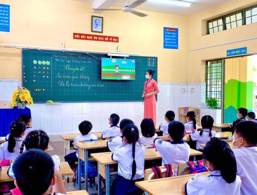 Trường Tiểu Học Vĩnh Lộc 2