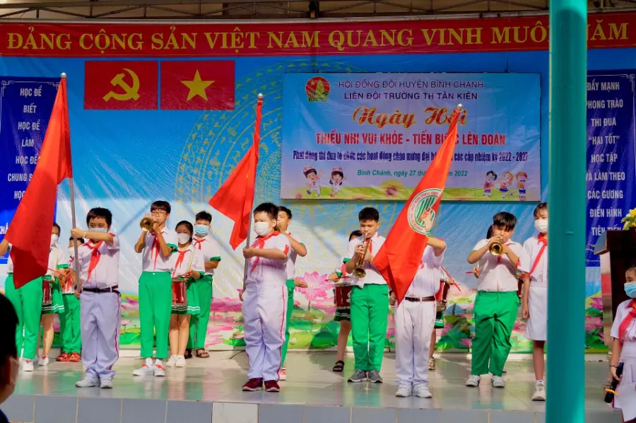 Trường Tiểu Học Tân Tiến