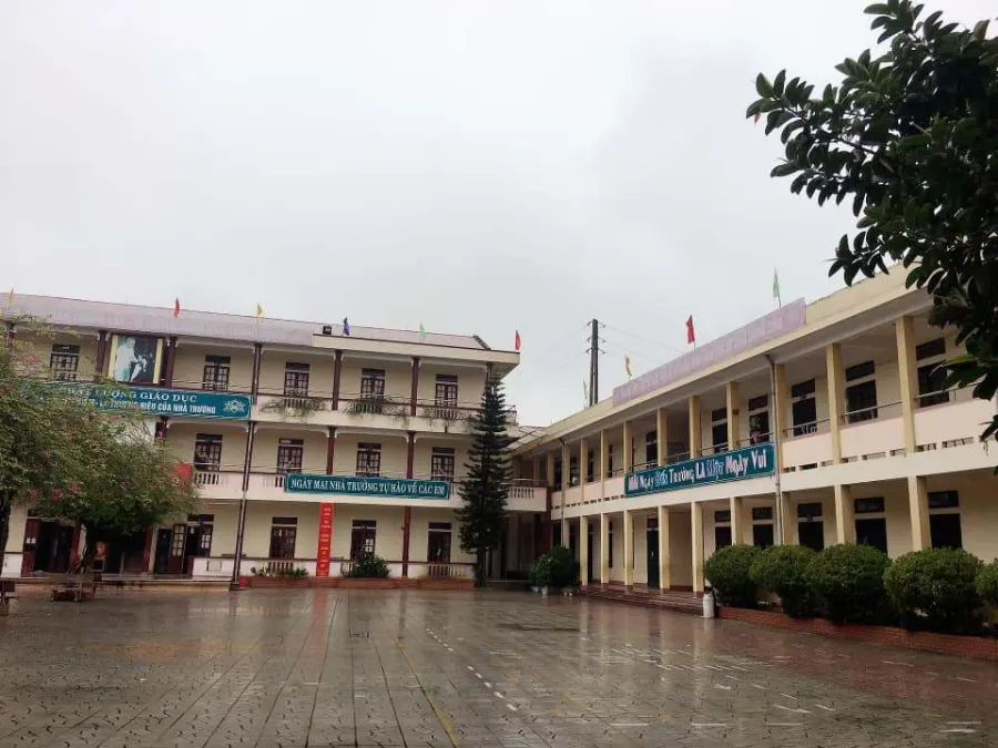 Trường tiểu học Điện Biên 2