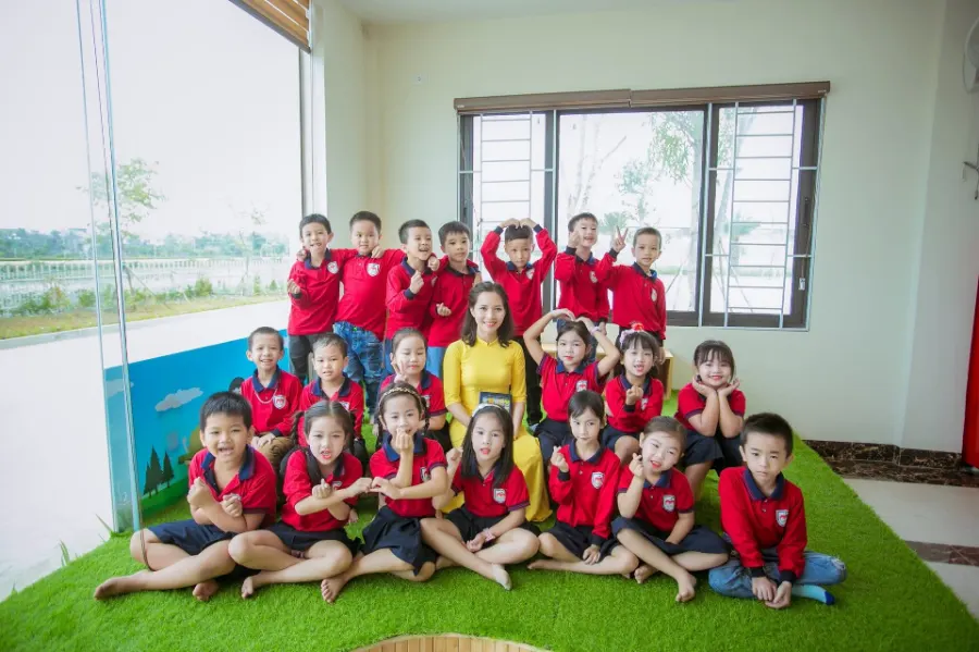 Trường Tiểu học và Trung học cơ sở Newton TH - Đông Hương