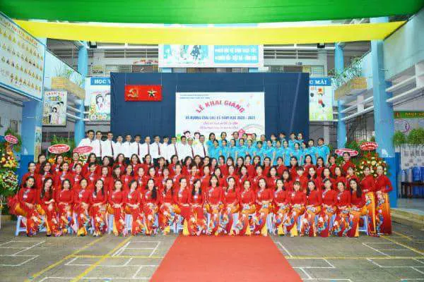 Trường Tiểu Học Phan Chu Trinh