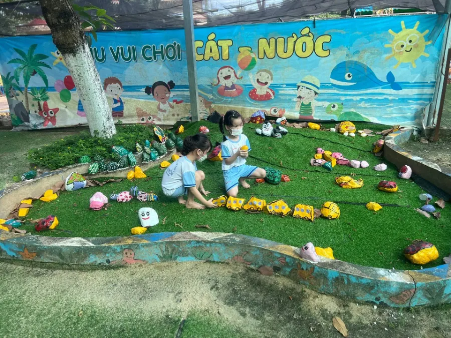 Trường Mầm Non Vành Khuyên