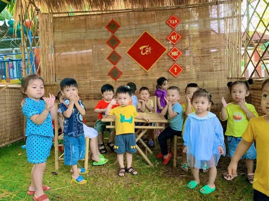 Trường Mầm non Vietstar - Long Thuỷ