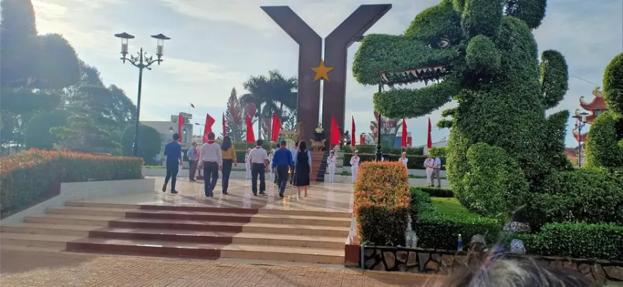 Trường Tiểu Học Hùng Vương