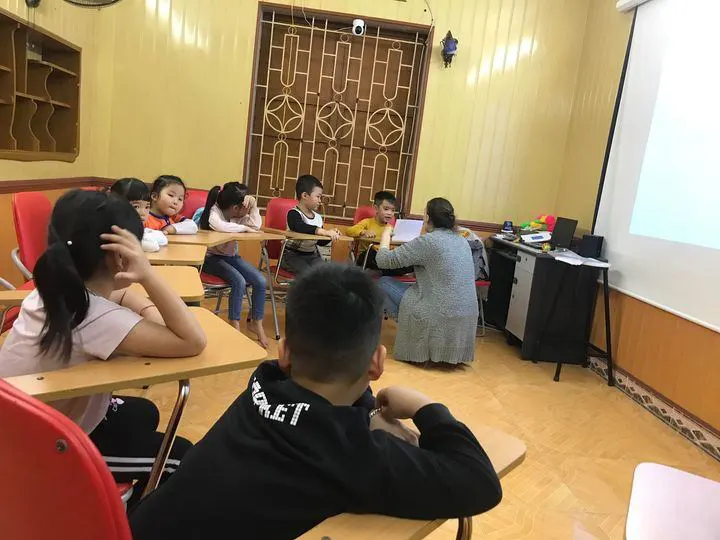 Trung Tâm Ngoại Ngữ Tiến Thành