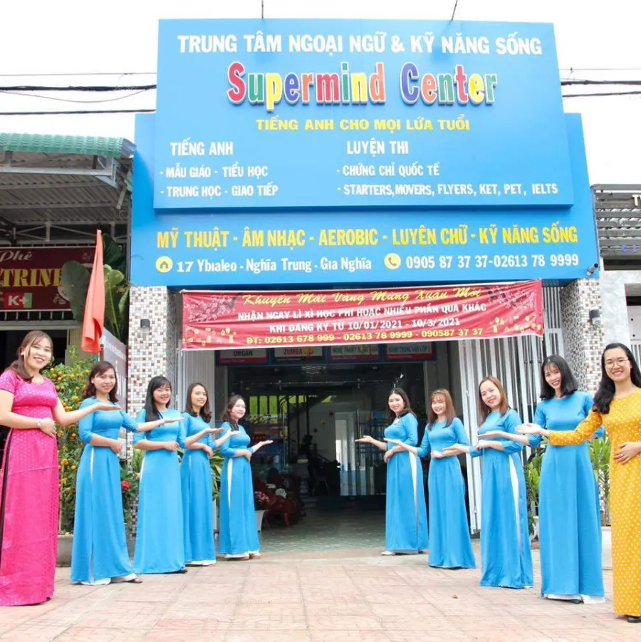 Trung Tâm Ngoại Ngữ Supermind (Supermind Language Center)
