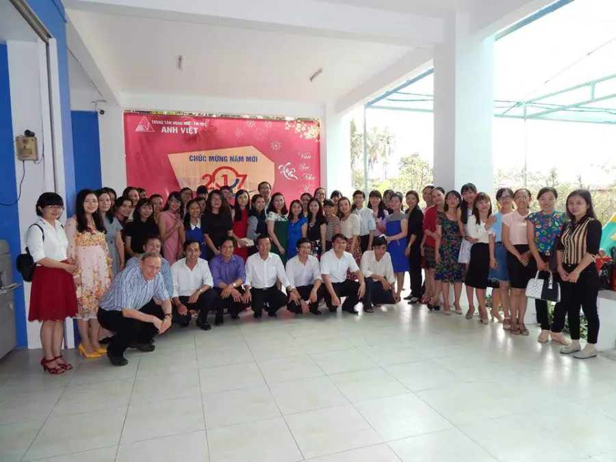 Trung Tâm Ngoại Ngữ-Tin Học Anh Việt