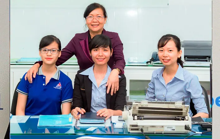 Trung Tâm Ngoại Ngữ Anh Việt