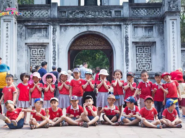 Trường mầm non Hoa Tuổi Thơ