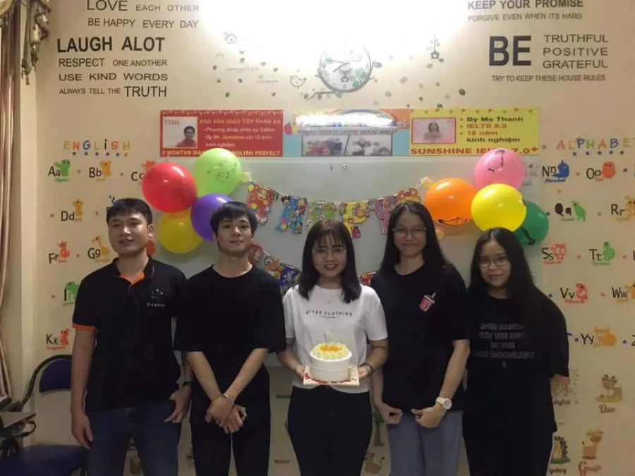 Trung Tâm Anh Ngữ Sunshine English House