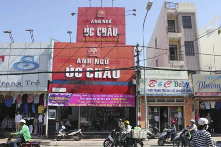 Trường Anh Ngữ Quốc Tế Úc Châu (AIES)